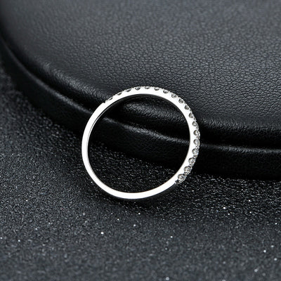 Moissanite Band